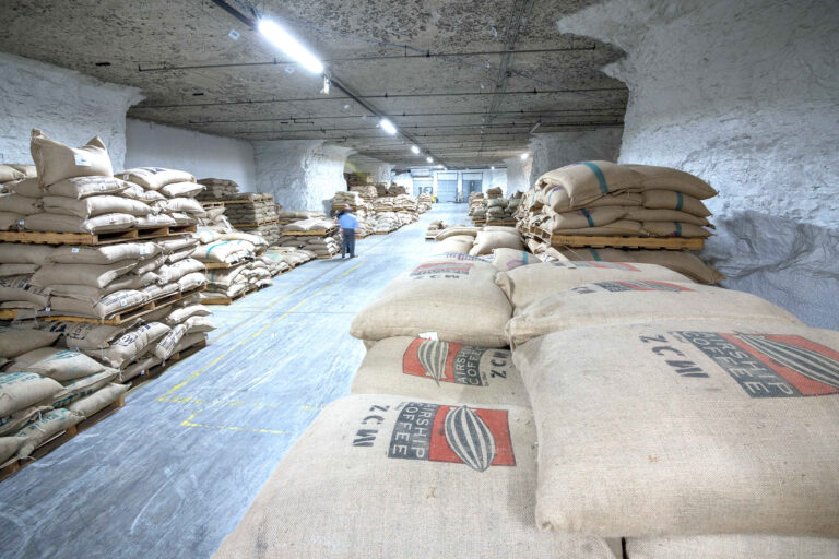 Available industrial space at SubTropolis — The world's largest underground business complex.®