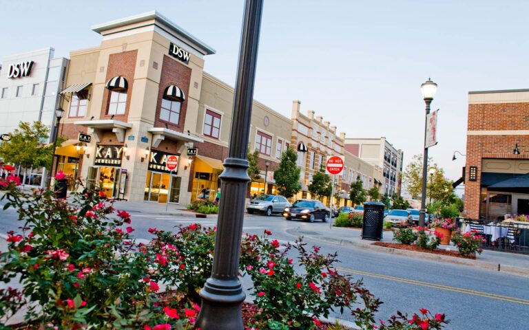 Hunt Midwest Master Planned Communities - Reserve at Riverstone
