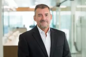 Senior Vice President Aaron Schmidt oversees Hunt Midwest’s strategic efforts to identify new property acquisitions and create new development opportunities across the U.S.