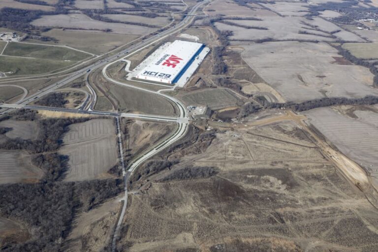 KCI 29 Logistics Park - Hunt Midwest Industrial Development